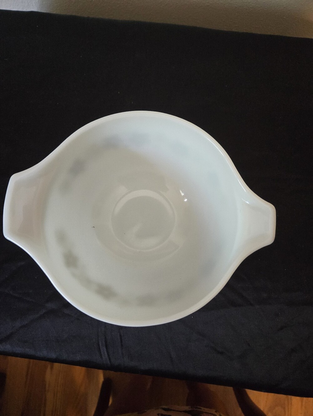 VTG Pyrex Crazy DaisyWhite Mixing Bowl with Olive Green Floral Band 1.5 Pint - Picture 6 of 6